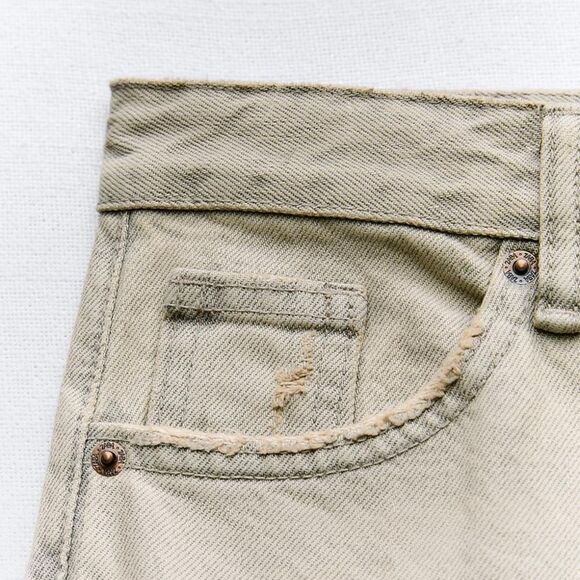 NWT Zara TRF Mid Rise Cargo Baggy Loose Fit Light Tan Wide Leg Y2K Denim - Picture 4 of 5